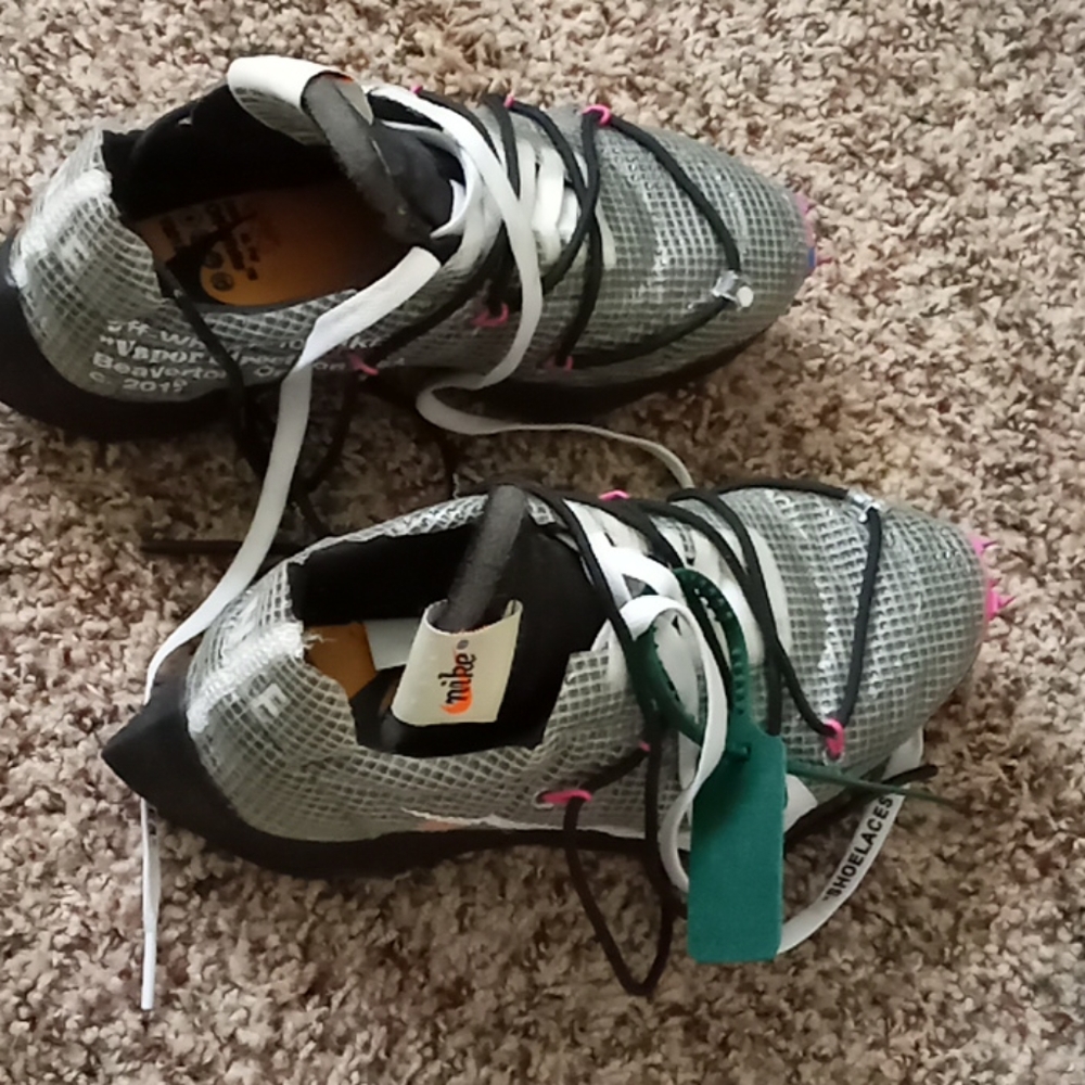 Nike x OFF WHITE sneakers